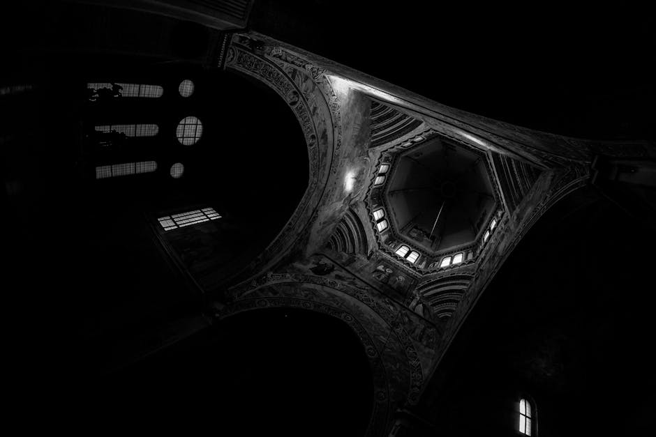 Intricate ceiling geometric patterns